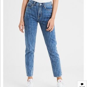 Striped American Eagle Mom-Jeans